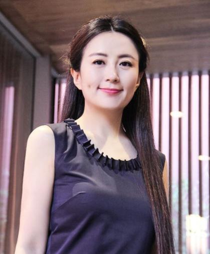 演员杨童舒