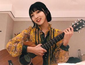 强东玥什么背景,从平凡女孩到闪耀明星的蜕变之路