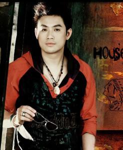 李明翰的个人资料,才华横溢的青年才俊，多领域成就斐然